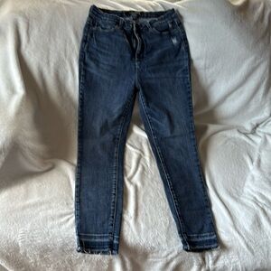 Judy blue size 13/31